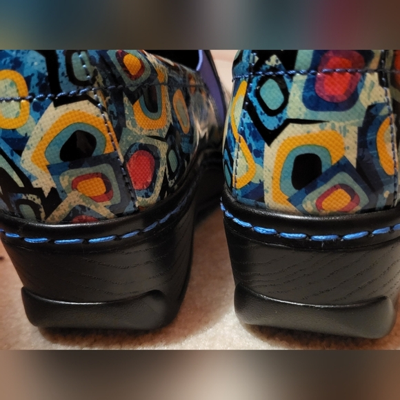 Klogs Footwear Naples Black with Geometric Pattern Nursing Shoes Size 7 - Picture 6 of 10